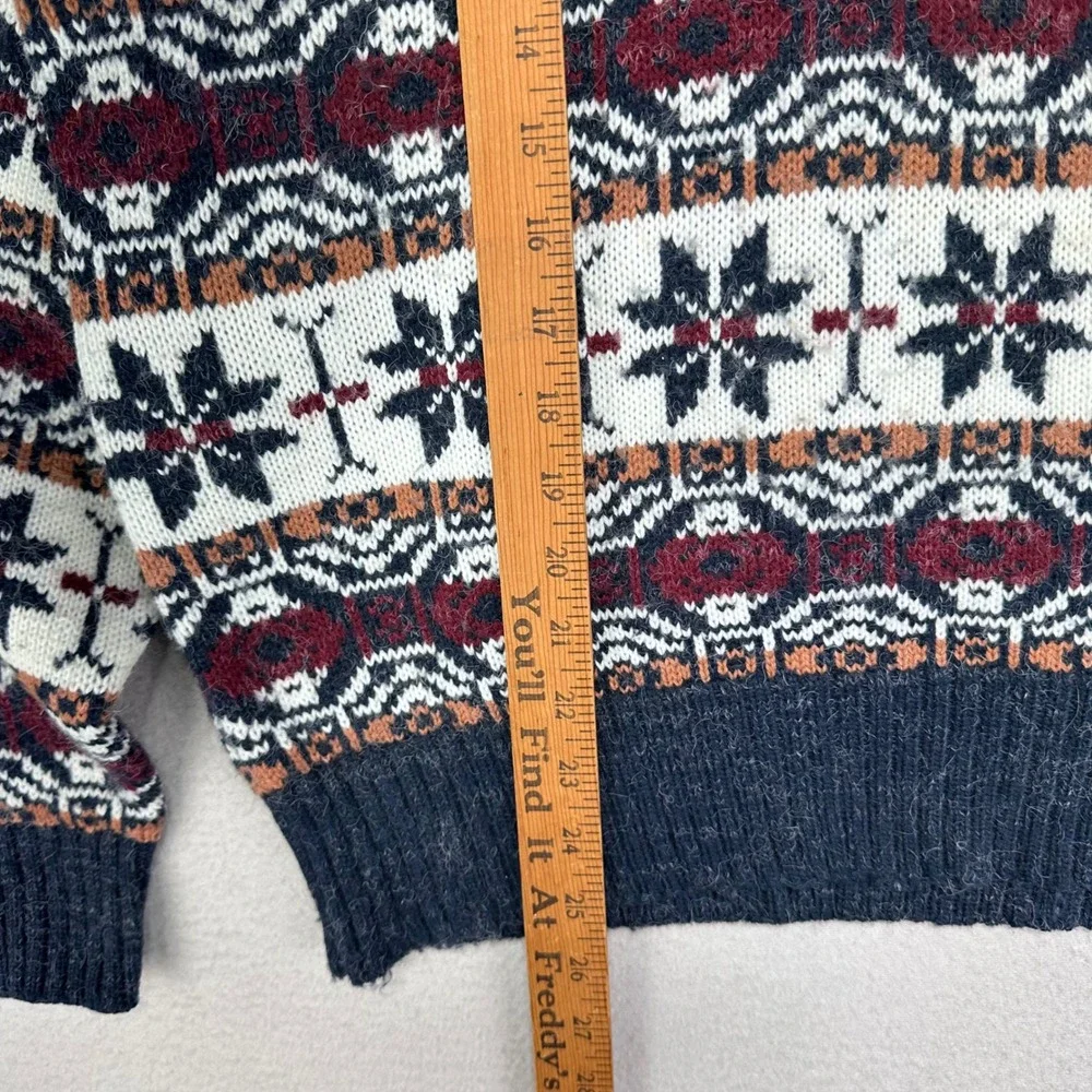 Vintage St. John's‎ Bay Sweater Mens Large Snowflake Chunky Knit Crewneck Nordic